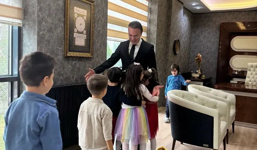 Dr. Özcan Mercan’dan Eğitimde Devrim: 5G Modeli ile Geleceğin Bireyleri Yetişiyor