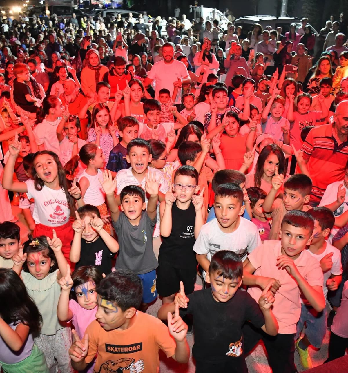 ikizcede coşku ve heyecan