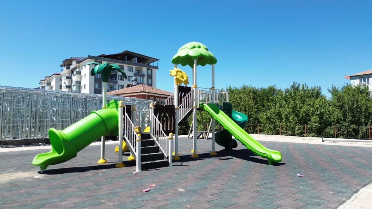 Battalgazi Belediyesi hem yeşilleniyor,hem genişliyor