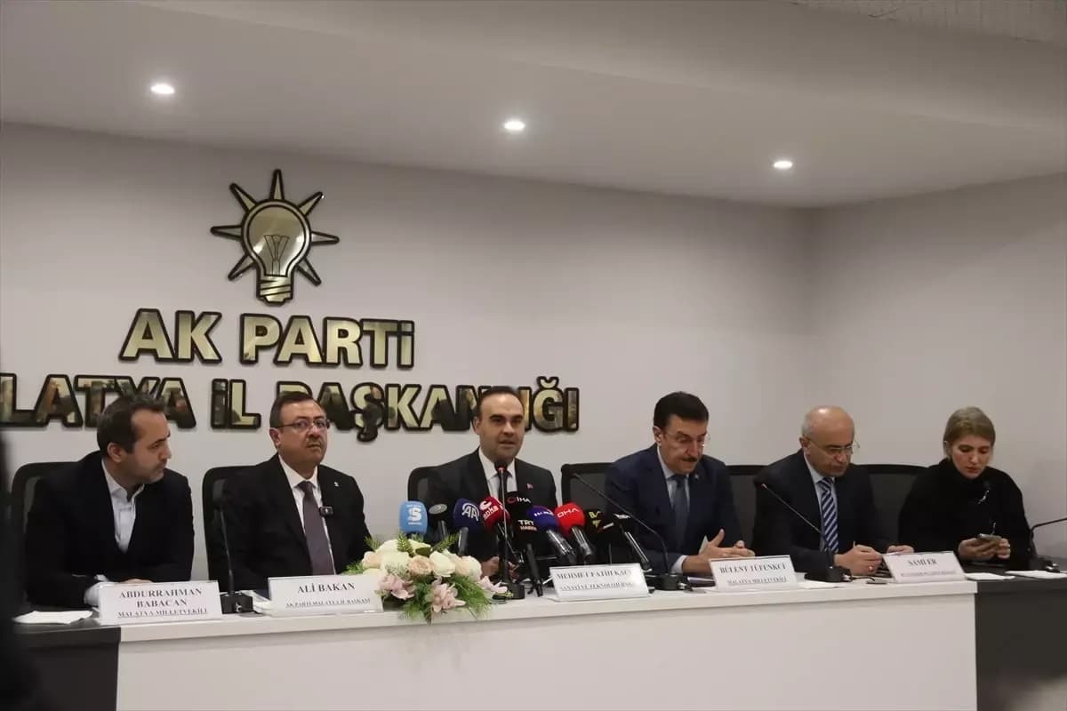 Bakan Kacır Malatya’da: 6,2 Milyarlık 10 Proje Açılıyor