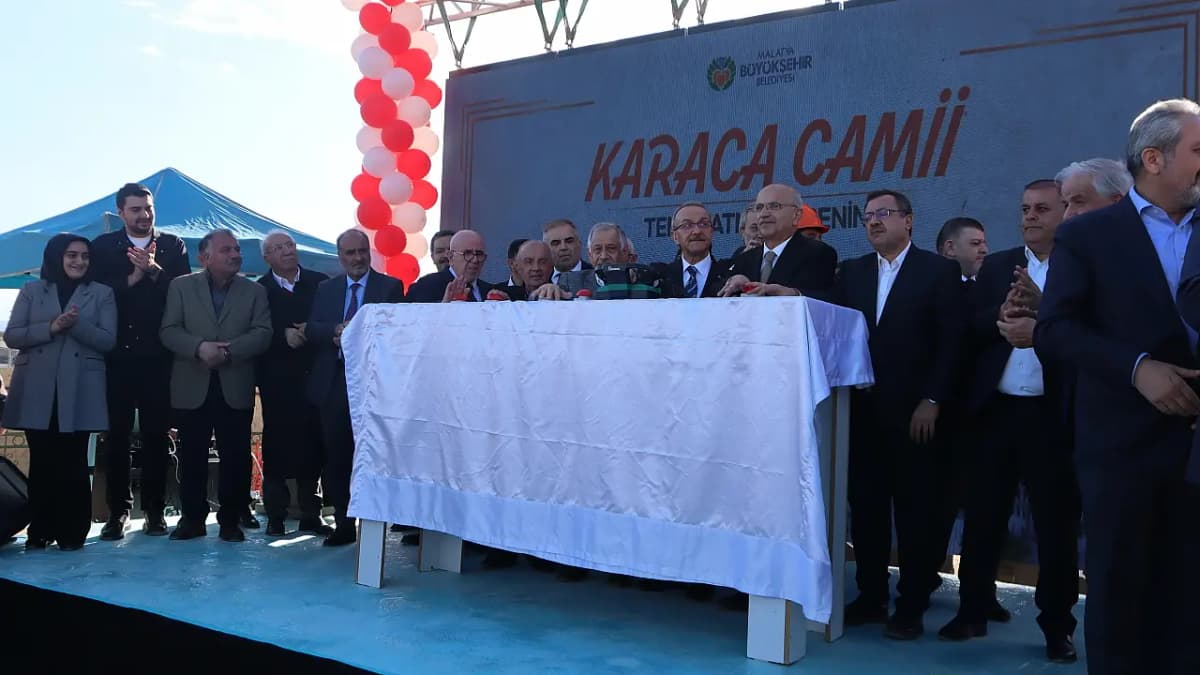 Malatya’da Karaca Camisi’nin Temeli Atıldı: Hayırseverden Büyük Destek